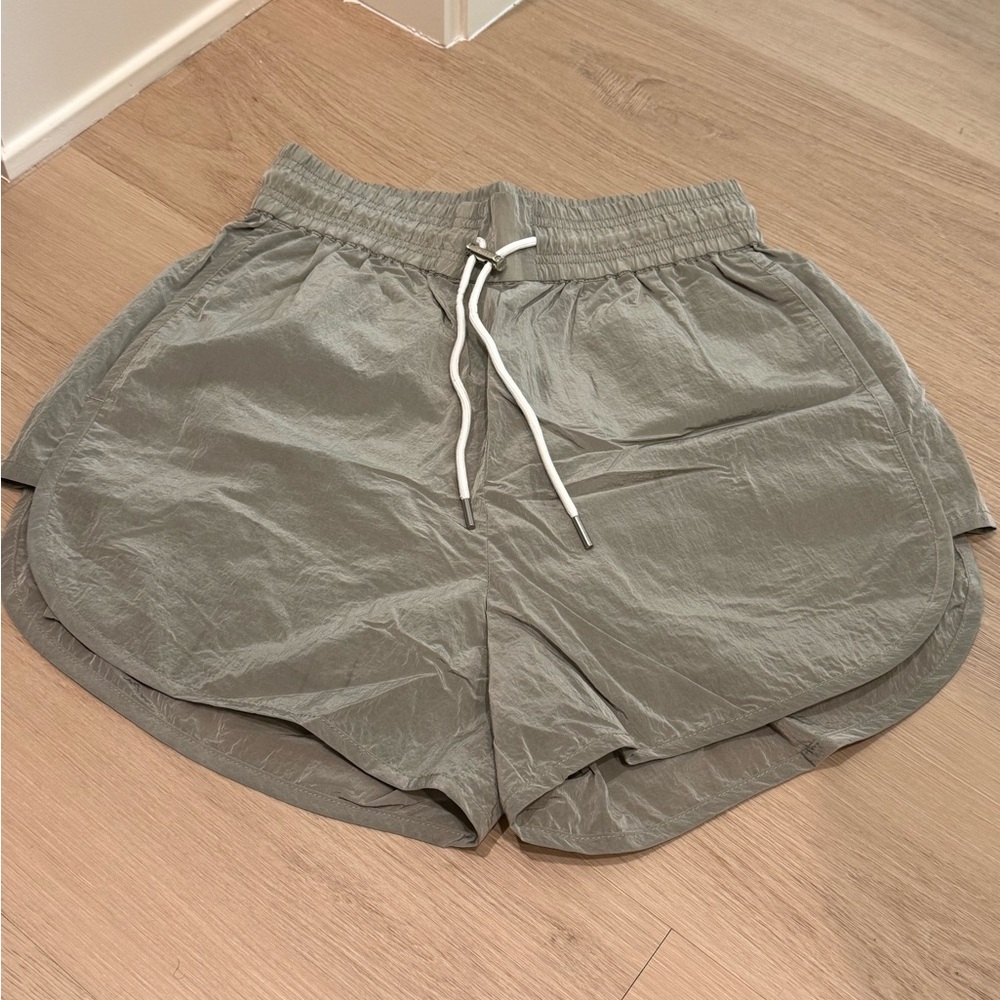 Varley Silver/Grey Shorts